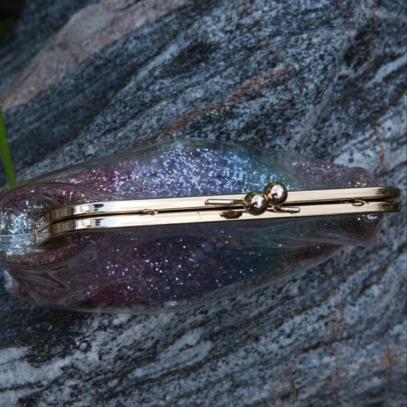 Olivia Miller Pre-loved Rainbow Glitter Vinyl Lobster Clasp Purse🌈👛✨ - Picture 7 of 7